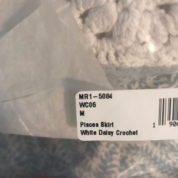 Crochet skirt- white daisy’s - Picture 4 of 5